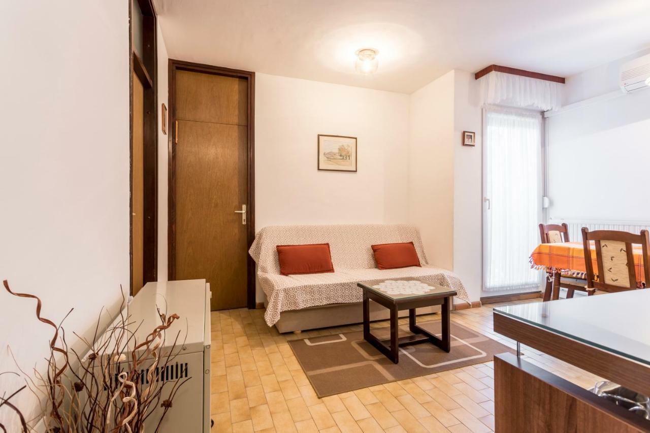 Apartment Kossi สปลิท ภายนอก รูปภาพ